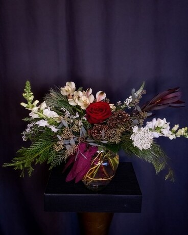 Vinter Flower Arrangement