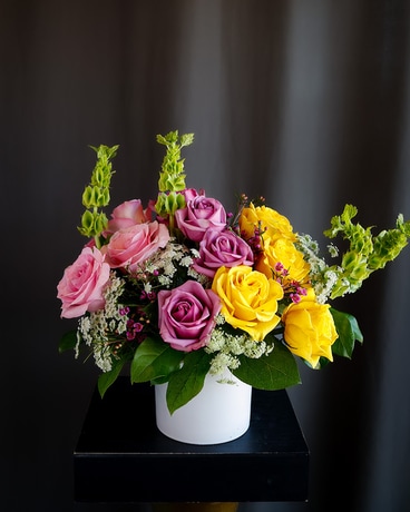 Spring Divine Dozen Flower Arrangement