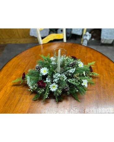 Pearson's Candle Light Delight Flower Arrangement