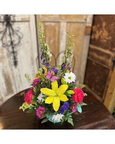 Pearson's Sprinkling Color in Shakopee MN - Pearson Florist