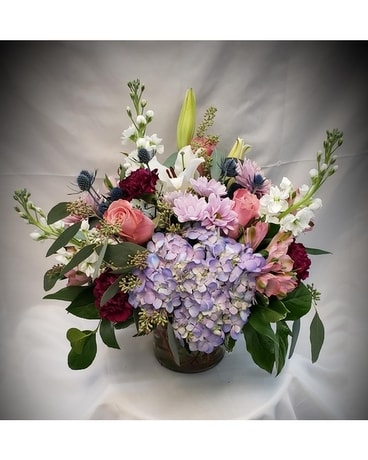 Beautiful lady Flower Arrangement