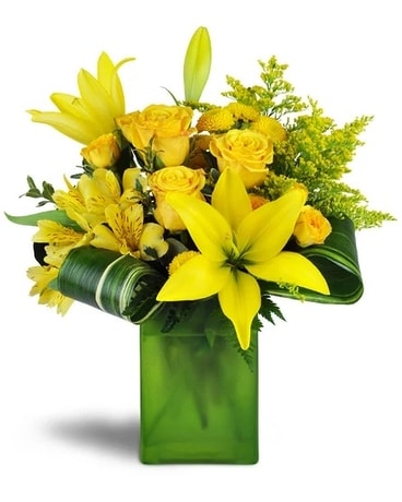 sunshine and cirtrus Flower Arrangement