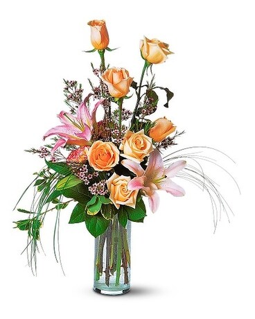 Rose and Lily Splendor Flower Arrangement