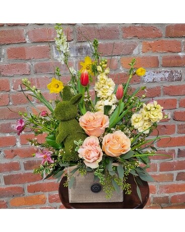 Springin' Peter Cottontail Flower Arrangement