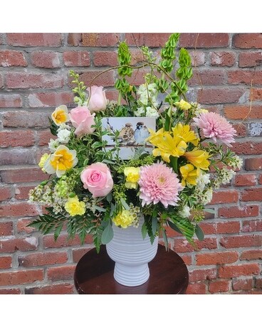 Birds That Flock Together Flower Arrangement