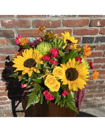 Summer Splash Flower Arrangement