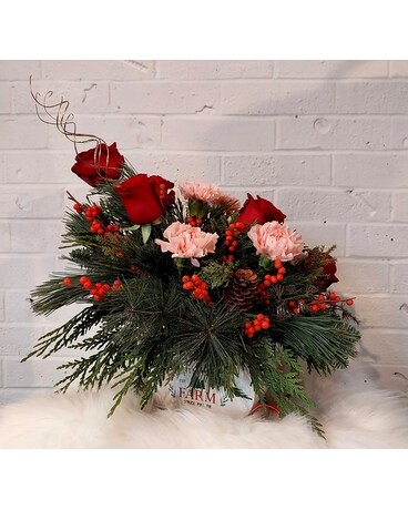 Kris Kringle Flower Arrangement