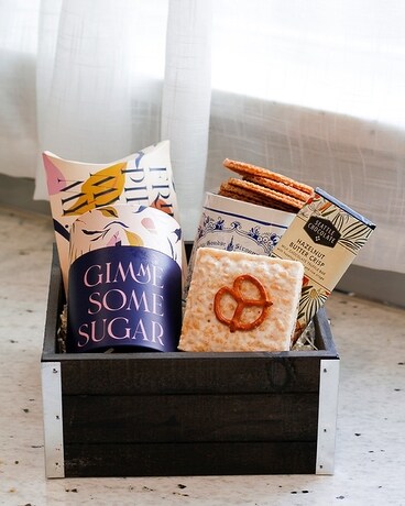 Black Forest Bakery Box Gift Basket