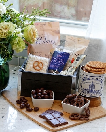 Deutsch Dessert Sampler Box Gift Basket