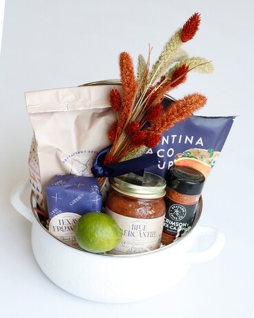 Riverwalk Cantina Experience Meal Kit Gift Basket