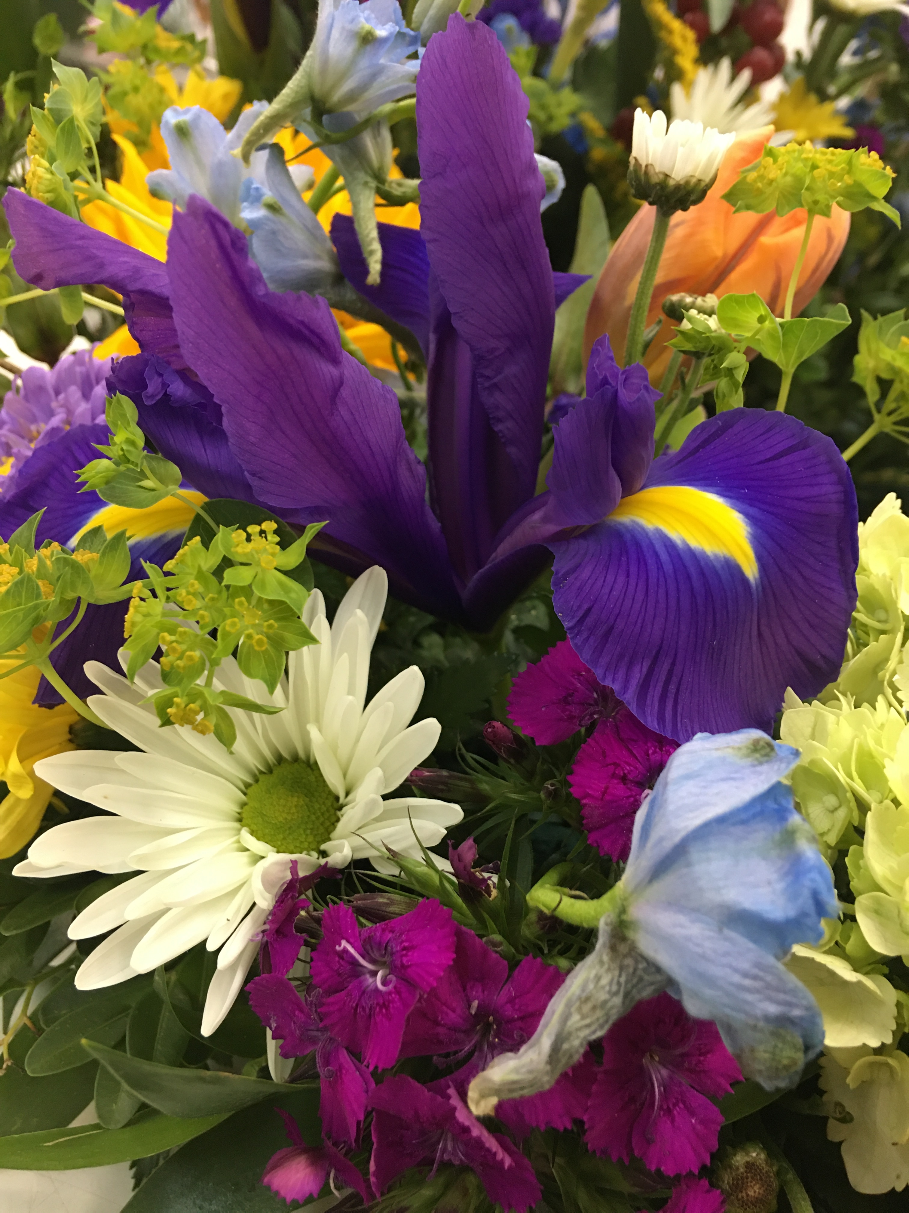 Flower Delivery to Purcellville by Purcellville Florist