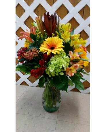 Fall Selection Deluxe Flower Arrangement