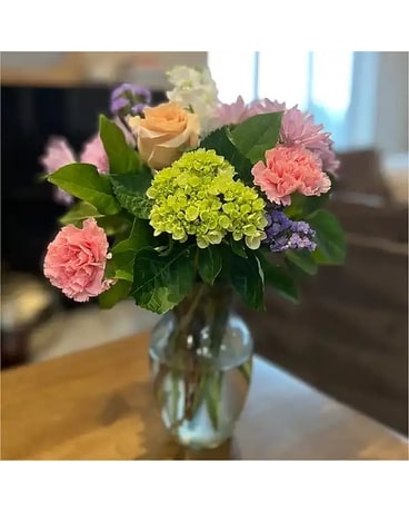 Dreamy Pastels Flower Arrangement