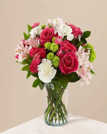 Sweet & Pretty Flower Arrangement