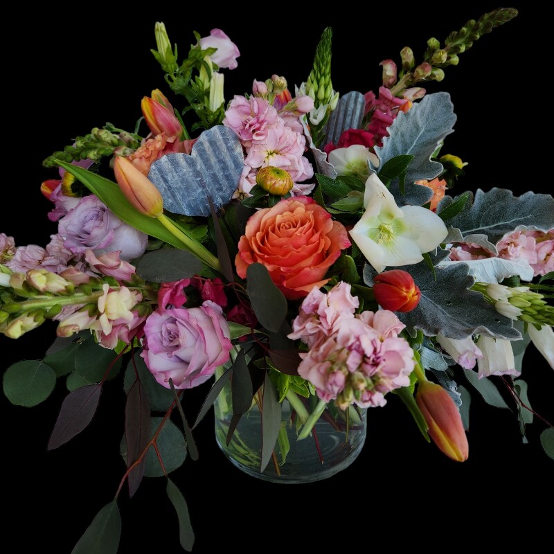 Uniquely Chic Floral & Home