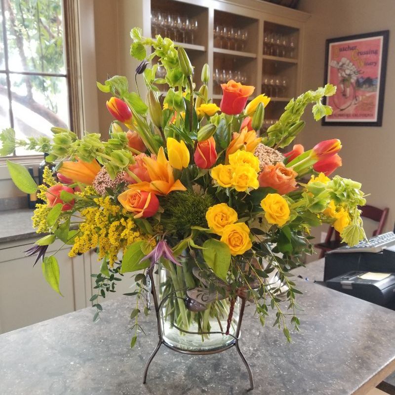 Uniquely Chic Floral & Home