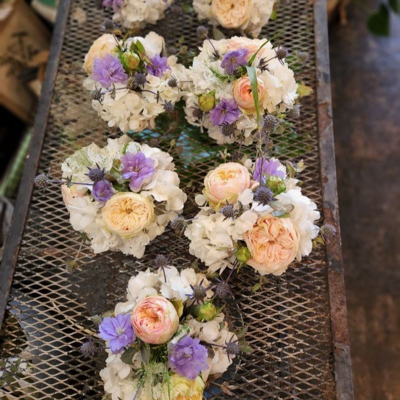 Uniquely Chic Floral & Home