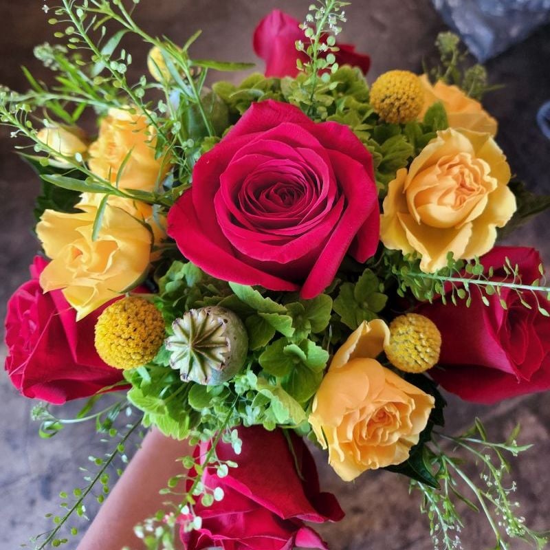 Uniquely Chic Floral & Home