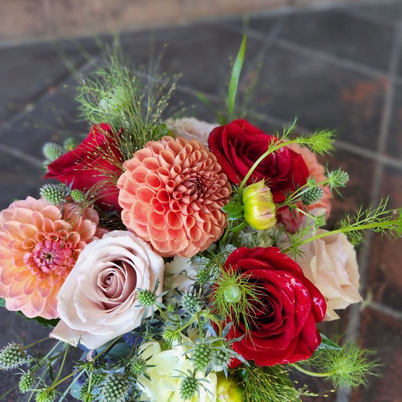 Uniquely Chic Floral & Home