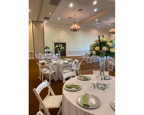 W8 Flower Arrangement