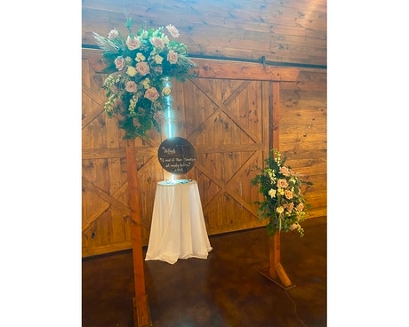 W9 Flower Arrangement