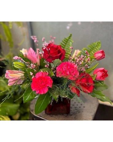 Red Hot! - By Jenn Flower Arrangement
