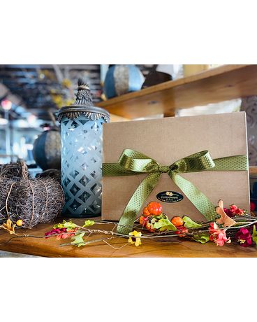Cottonwood's Bloom Box Flower Arrangement