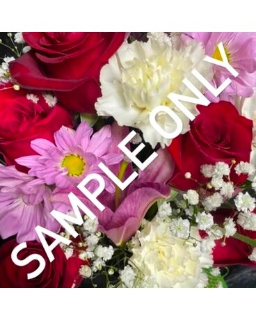 Cut & Wrapped: Traditional Flower Arrangement