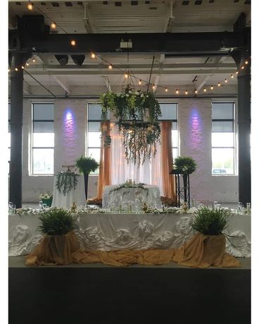 White & Greenery Headtable Wedding Arrangement
