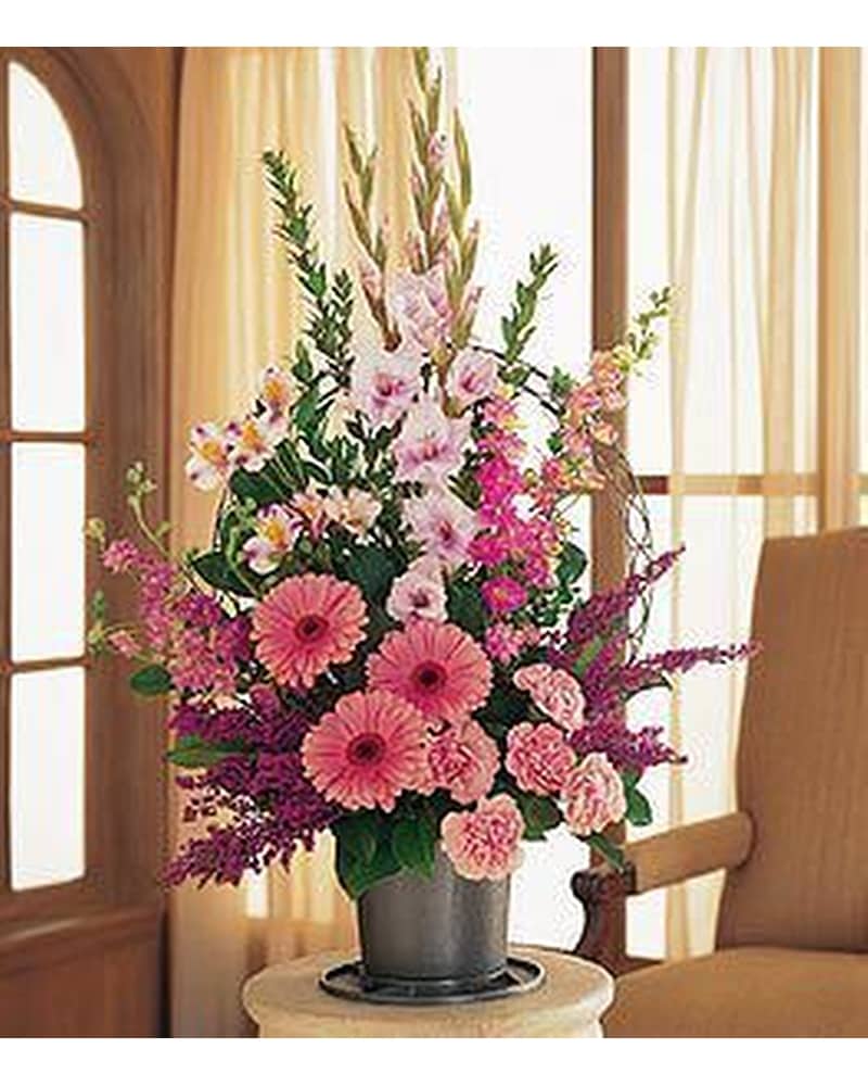 Sympathy Floral Baskets in Myrtle Beach, SC | La Zelle's Flower Shop