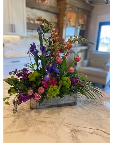 Spring wooden box Flower Arrangement