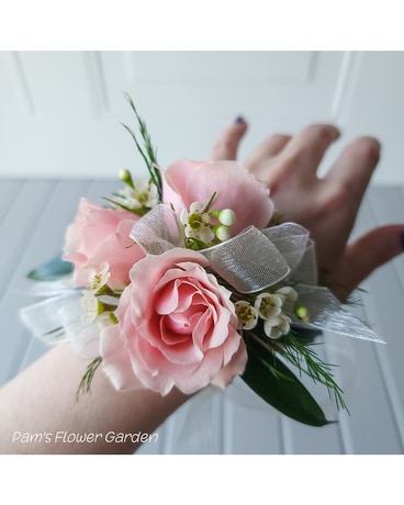 Spray Rose Corsage Corsage