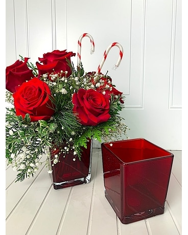 Red Rudolph Flower Arrangement