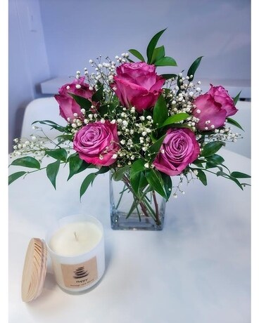 Candle Light Roses Flower Arrangement