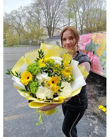 Yevheniias Sunny Day Bouquet Flowers
