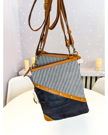 Stripped crossbody bag Gifts