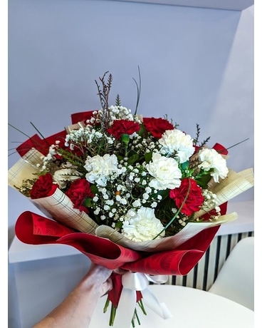 Jumbo Carnations Flowers