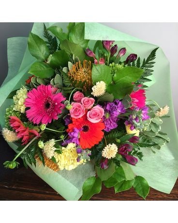 I Wanna Send Flowers Hand Tied Flowers