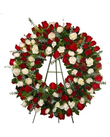 Red & White Rose Wreath