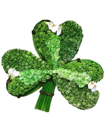 Shamrock with Roses Flower Arrangement