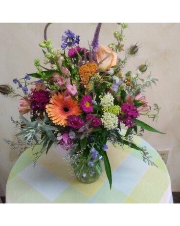 Farm Fresh Vase Flower Arrangement