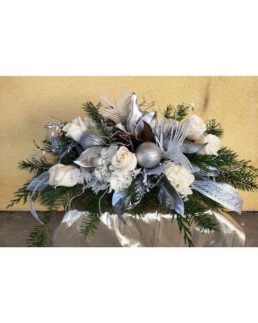 Oval Christmas Arrangement Flower Arrangement