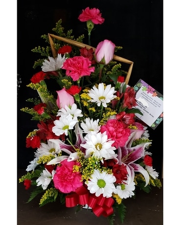 MTF2171 One Sided Spring w/ Stargazers & Roses Flower Arrangement