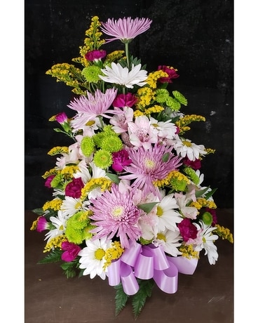 MTF2172 One Sided Mixed Spring Flower Arrangement