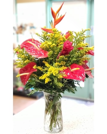 MTF1242 Tropical Vase Arrangement Flower Arrangement