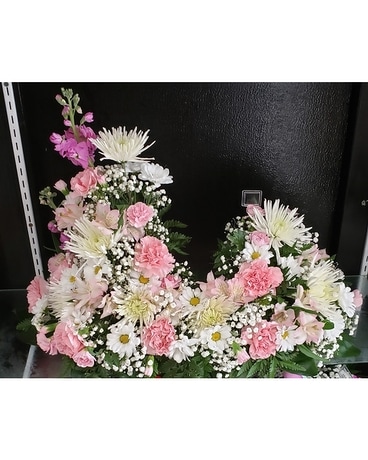 MTF914 Mixed Spring Urn Spray Flower Arrangement