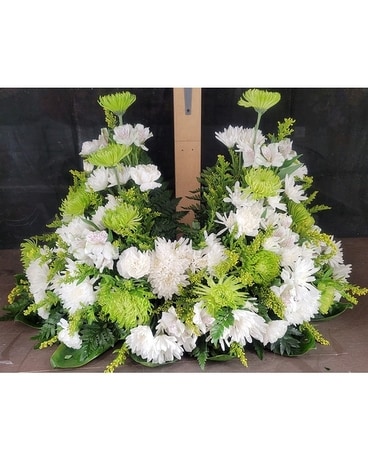 MTF921 Mixed Spring Urn Spray Flower Arrangement