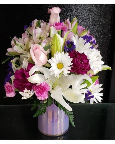 MTF2211 Rose, White Lily & Spring Cylinder Flower Arrangement