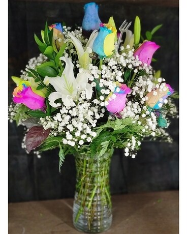 MTF3127 Rainbow Roses w/ White Lily Arrangement Flower Arrangement