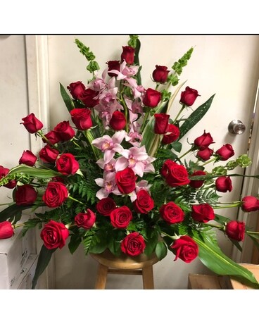 Rememberance Of Love Funeral Arrangement